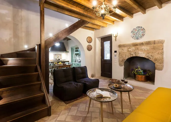 Tafros Villa
